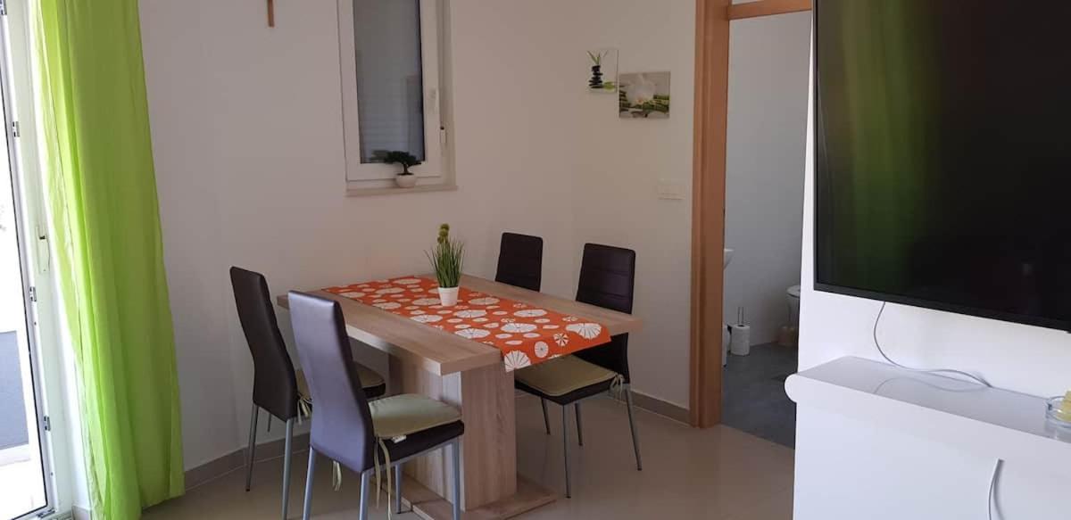 Abc Apartmani Vrsi Ngoại thất bức ảnh